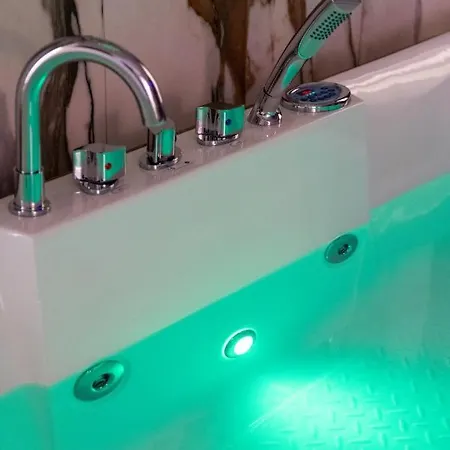 Sant'antonino Luxury Nocleg ze śniadaniem 4*