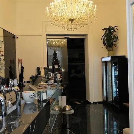 לינה וארוחת בוקר Sant'antonino Luxury סורנטו