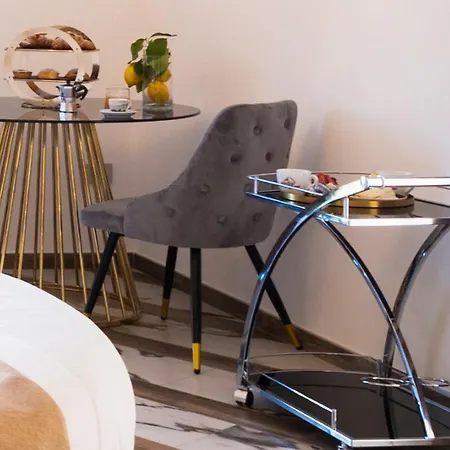 Sant'antonino Luxury לינה וארוחת בוקר סורנטו