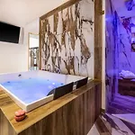Sant'antonino Luxury 4*