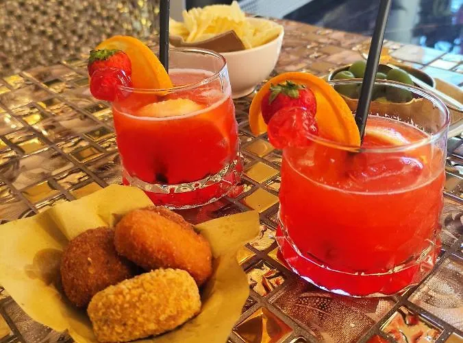 Frühstückspension Sant'antonino Luxury 4*